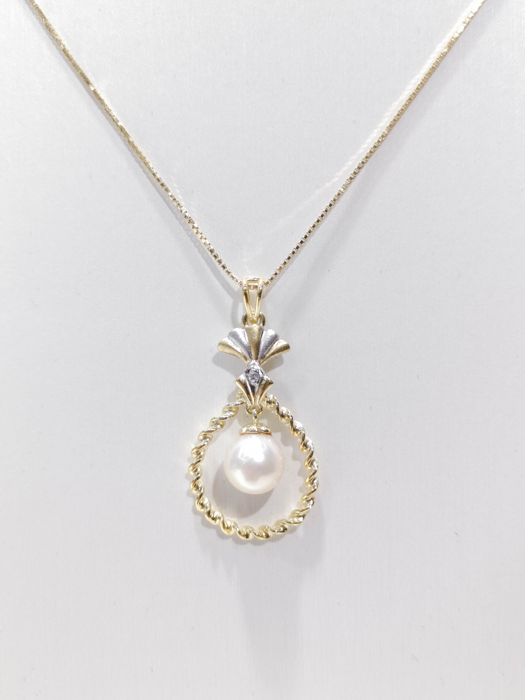 Two Tone Pearl Diamond Pendant - ValueMax Jewellery