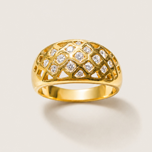 Lattice Cluster Diamond Ring