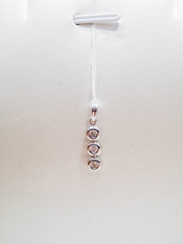 Cluster Droplets Diamond Pendant - Image 2