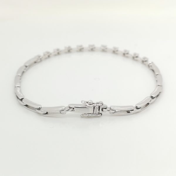 Chain Link Diamonds Bracelet - Image 3