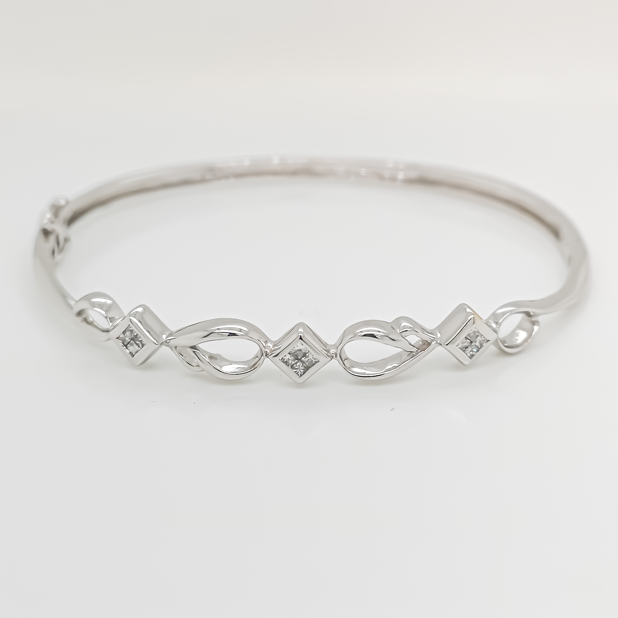 Vine Princess Cut Diamond Bangle - ValueMax Jewellery