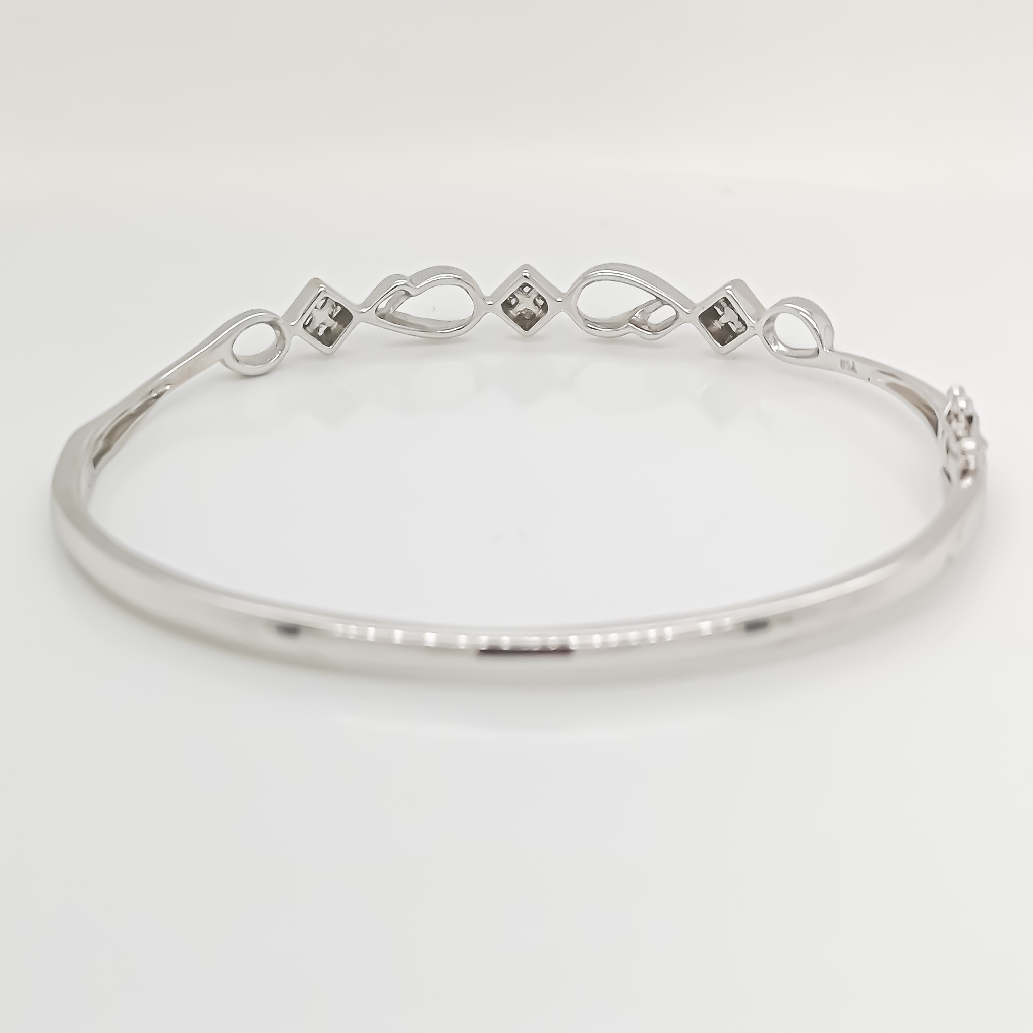 Vine Princess Cut Diamond Bangle - ValueMax Jewellery