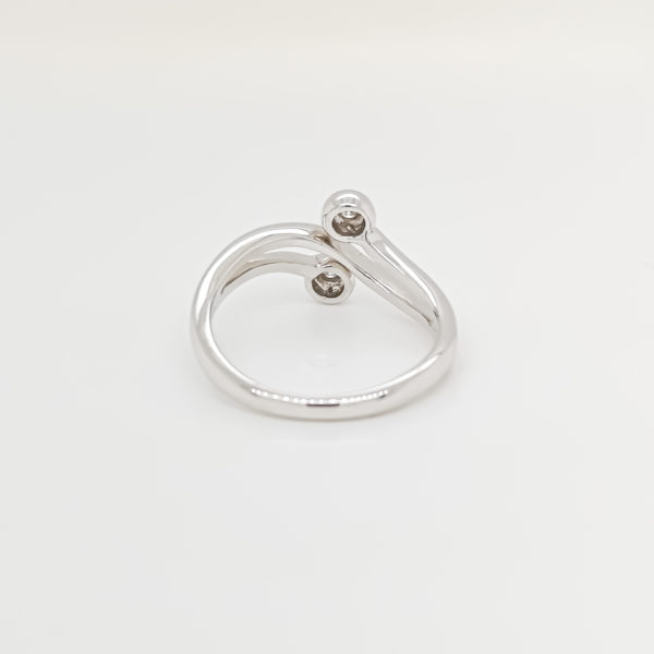 Swirl Double Diamond Ring - Image 3