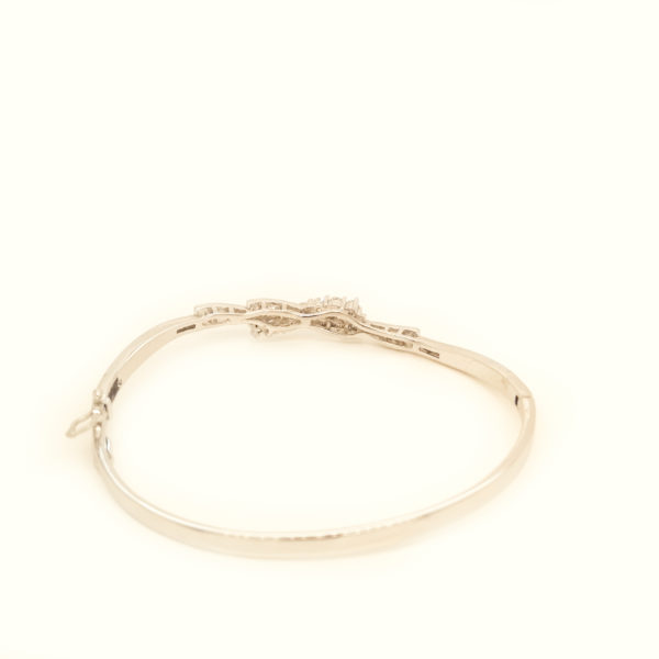 18K White Gold Diamond Bracelet - Image 3