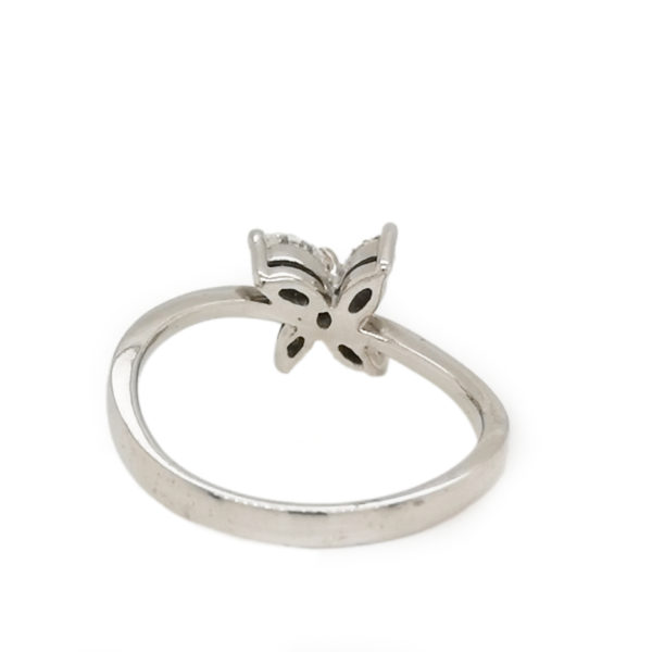 18K White Gold Diamond Flora Ring - Image 3