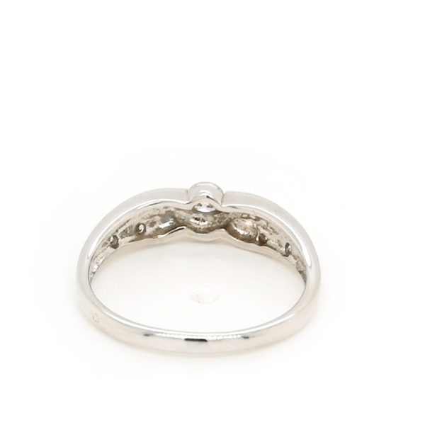 18K White Gold Diamond Ring - Image 3