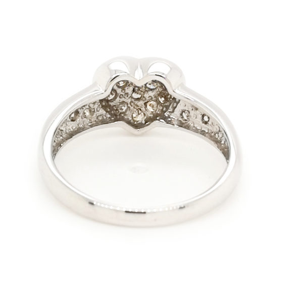 18K White Gold Diamond Heart Ring - Image 3