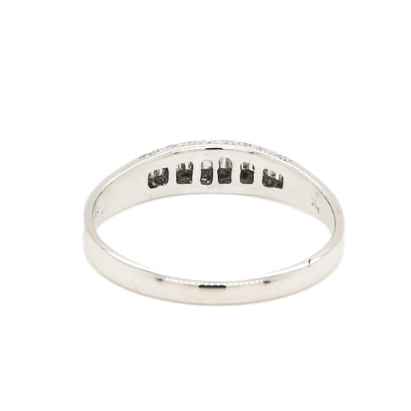 18K White Gold Diamond Ring - Image 3