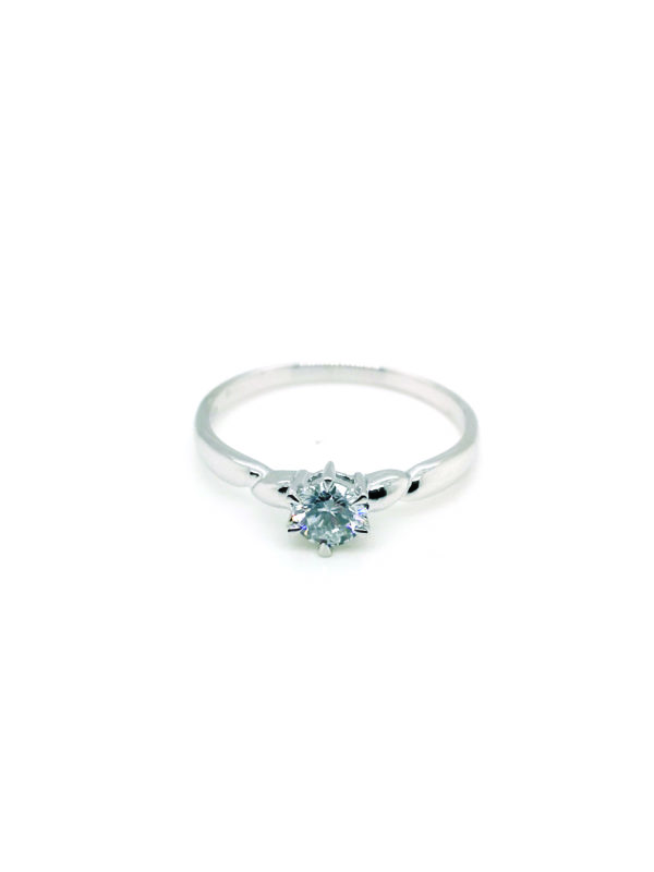 PT900 Diamond Ring