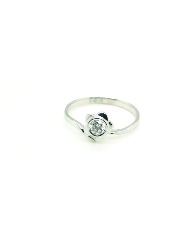 PT900 Diamond Ring