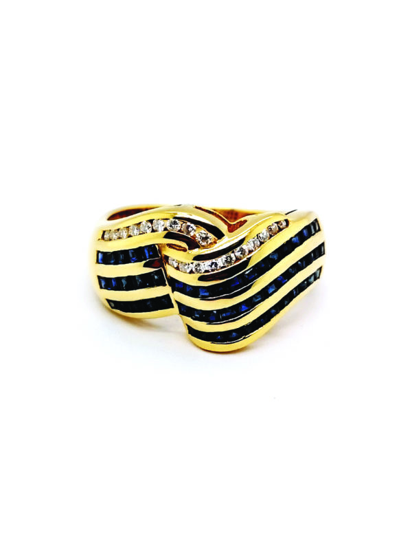 18K Yellow Gold Diamond Blue Sapphire Ring