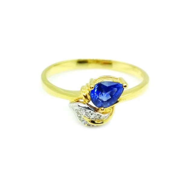 18K Yellow Gold Diamond Blue Sapphire Ring