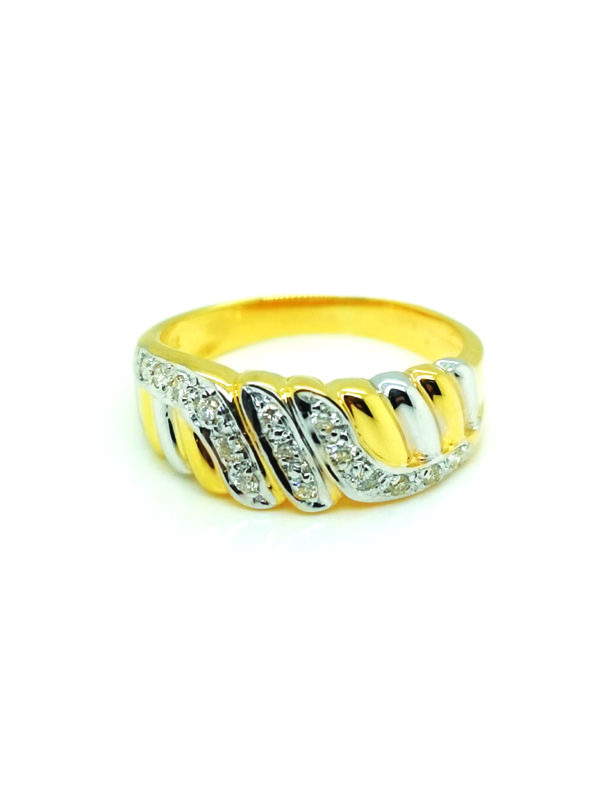 18K Yellow Gold Two Tone Diamond Ring