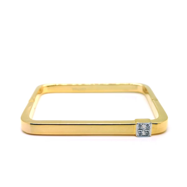 18K Yellow Gold Diamond Bangle