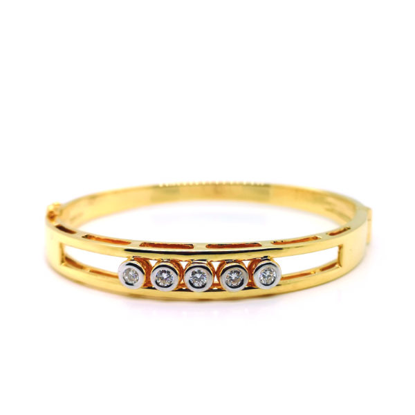 18K Yellow Gold Diamond Bangle