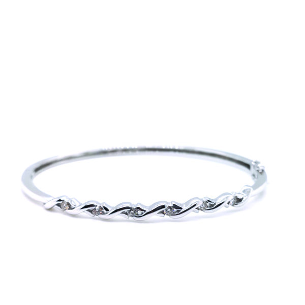 18K White Gold Diamond Bangle