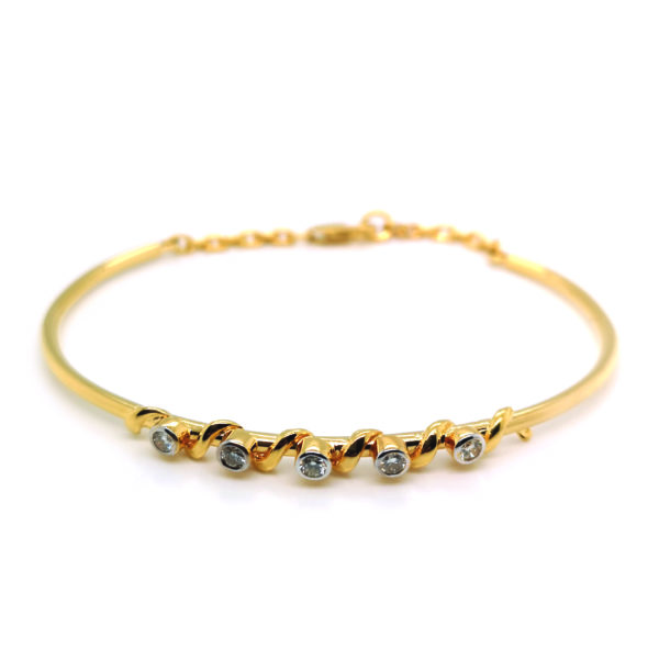 18K Yellow Gold Diamond Bangle