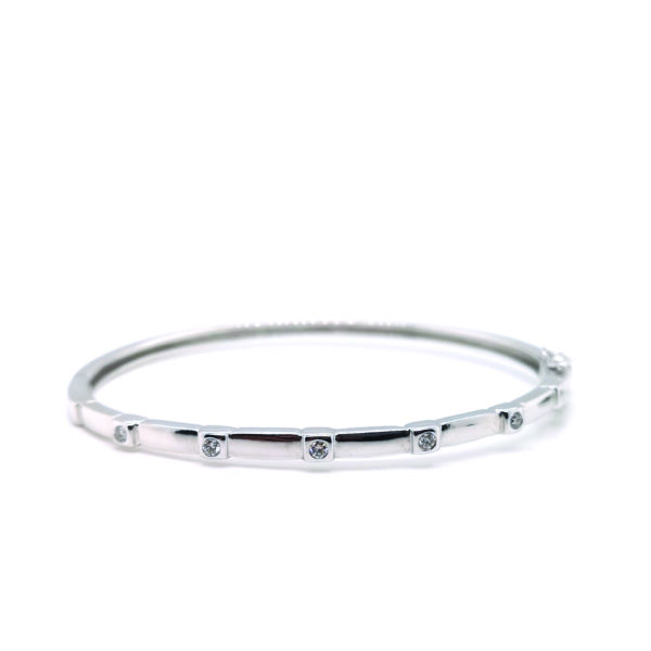 18K White Gold Diamond Bangle