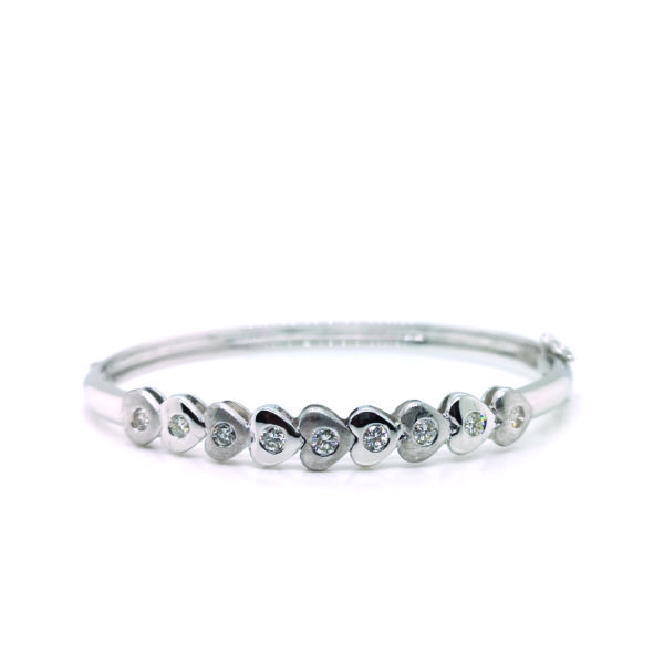 18K White Gold Diamond Bangle