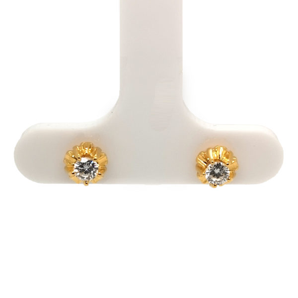 22K Yellow Gold Diamond Earstud
