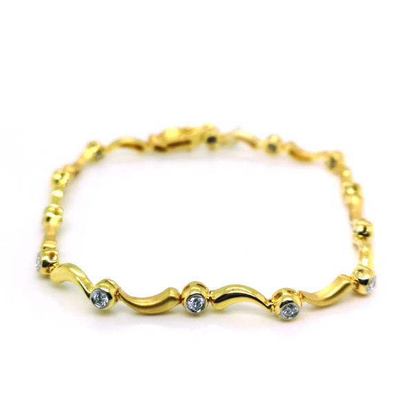 18K Yellow Gold Diamond Bracelet