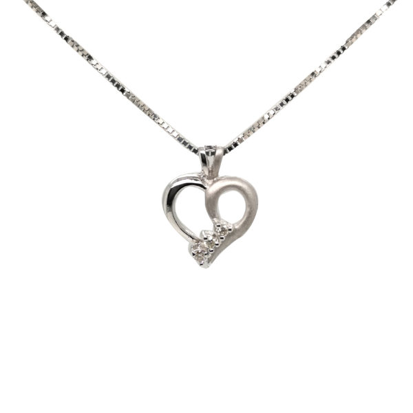 18K White Gold Diamond Pendant