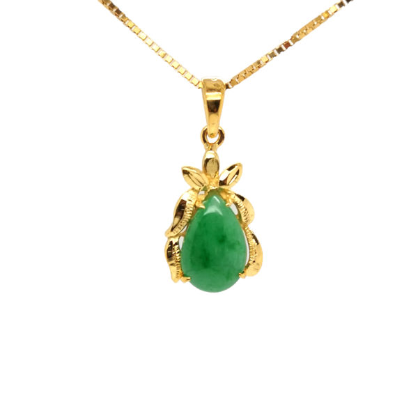 22K Yellow Gold Jade Pendant