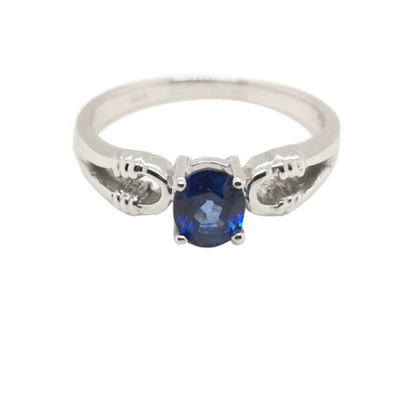 18K White Gold Blue Sapphire Ring