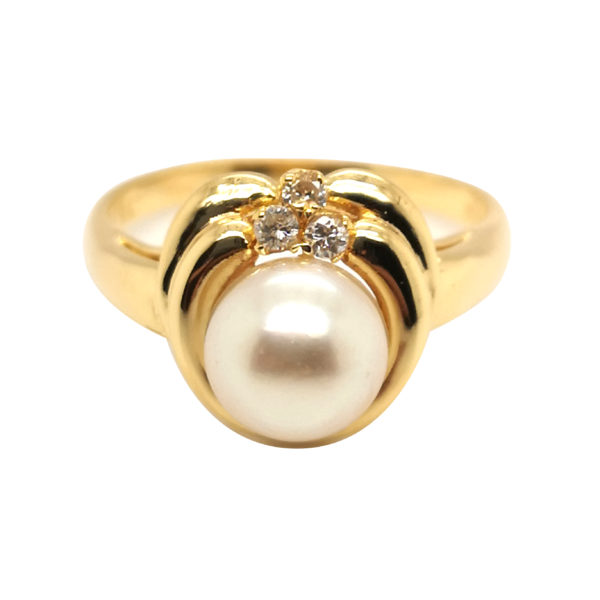 18K Yellow Gold Diamond Pearl Ring