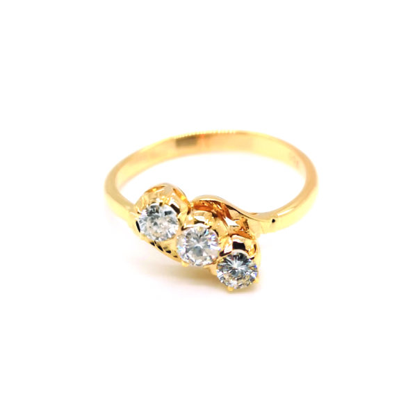 18K Yellow Gold Diamond Ring