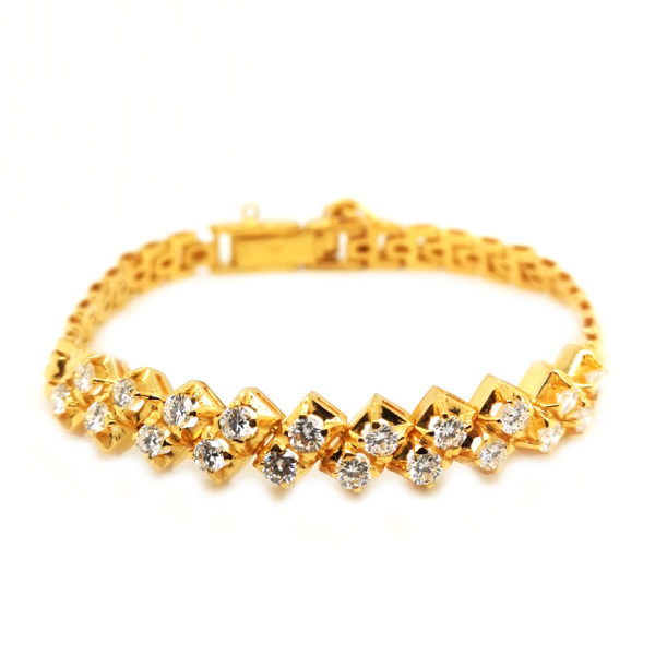 22K Yellow Gold Diamond Bracelet