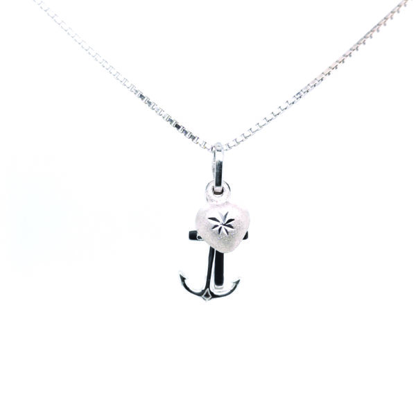 18K White Gold Pendant