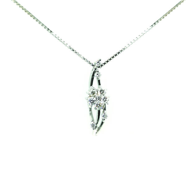 18K White Gold Diamond Pendant