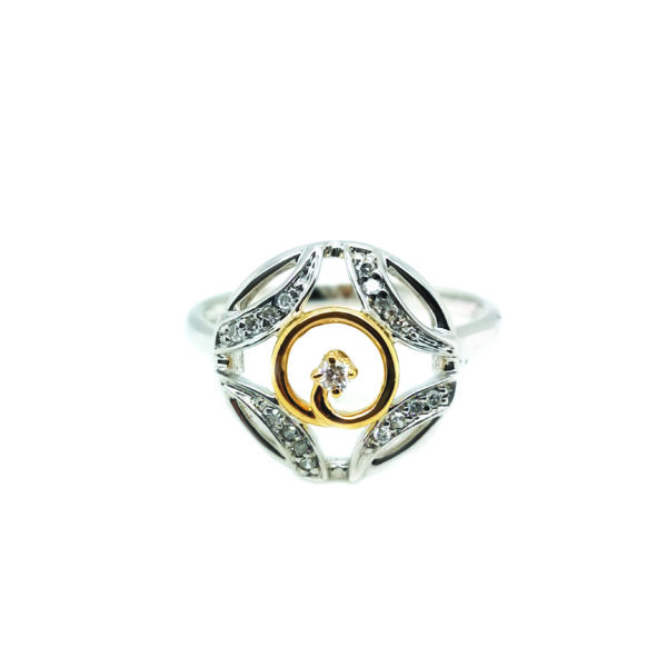 18K White/Yellow Gold Diamond Ring