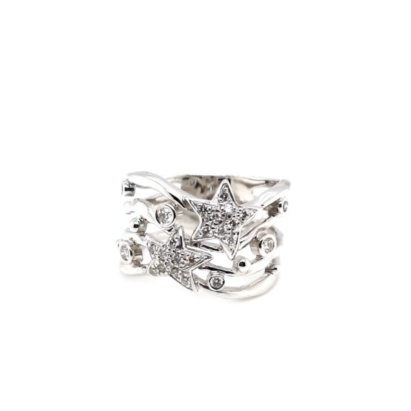 18K White Gold Diamond Ring