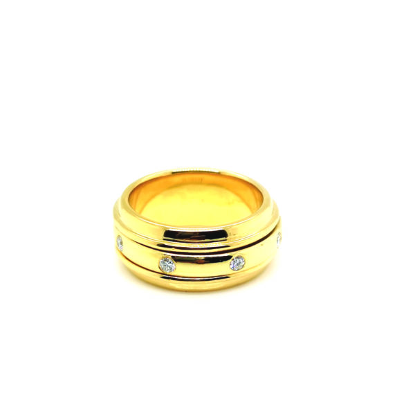 18K Yellow Gold Diamond Ring