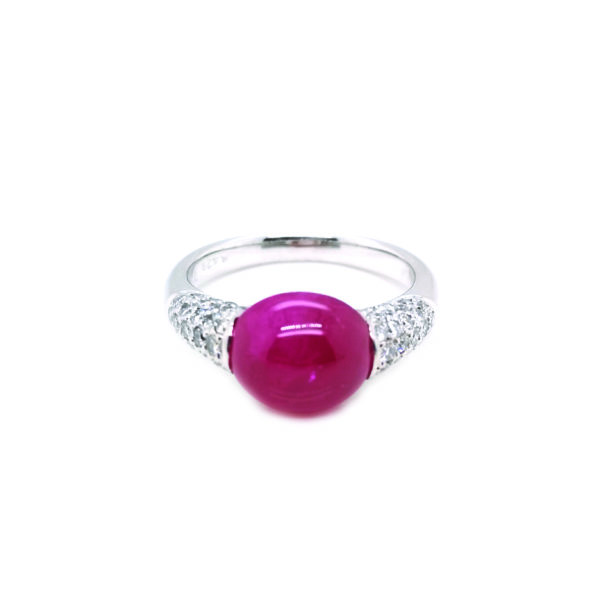18K White Gold Ruby Diamond Ring