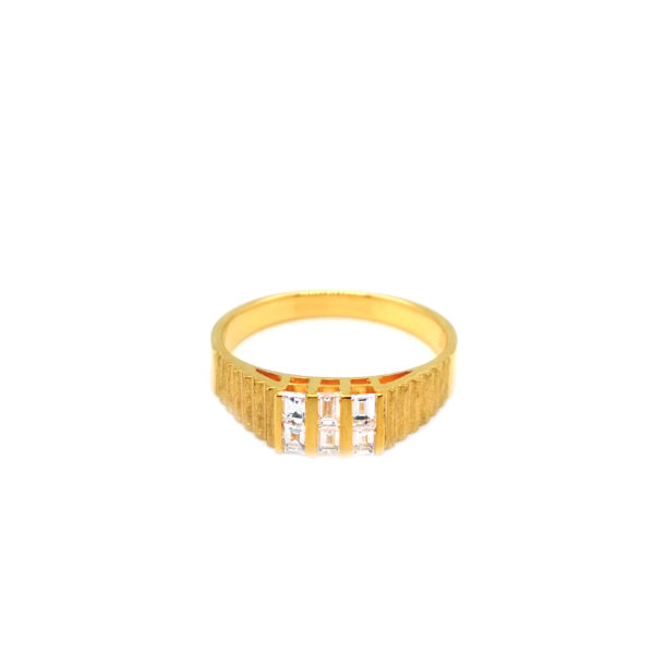 22K Yellow Gold Diamond Ring