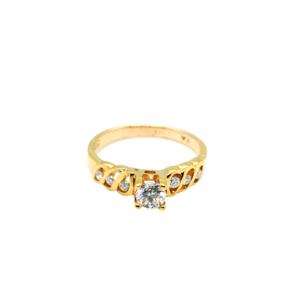 18K Yellow Gold Diamond Ring