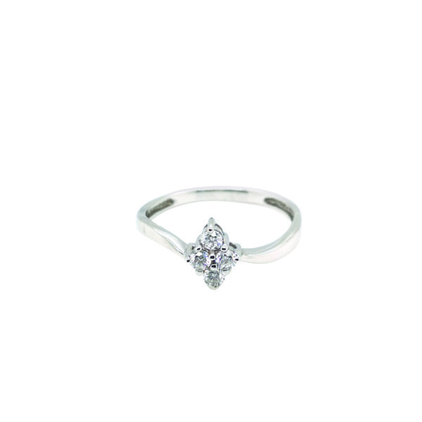 18K White Gold Diamond Ring