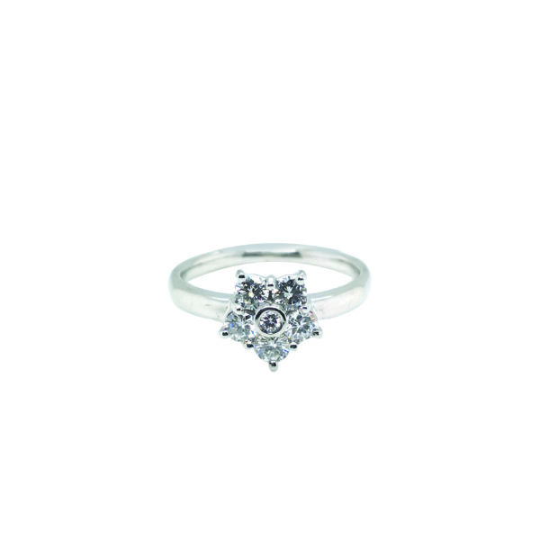 PT900 Diamond Ring