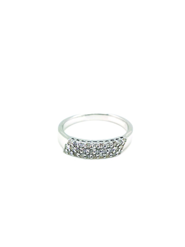 18K White Gold Diamond Ring
