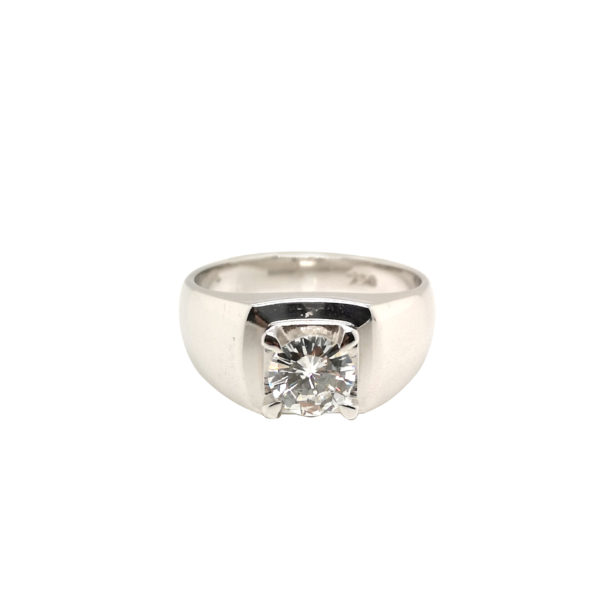 18K White Gold Diamond Ring