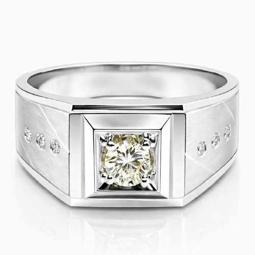 18K White Gold Diamond Ring