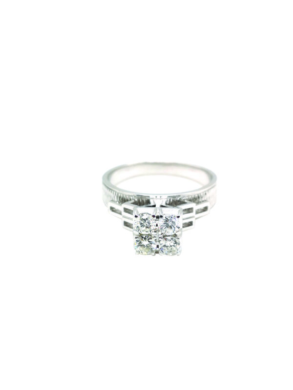 18K White Gold Diamond Ring