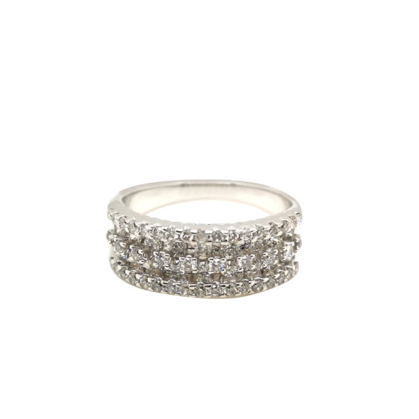 18K White Gold Diamond Ring