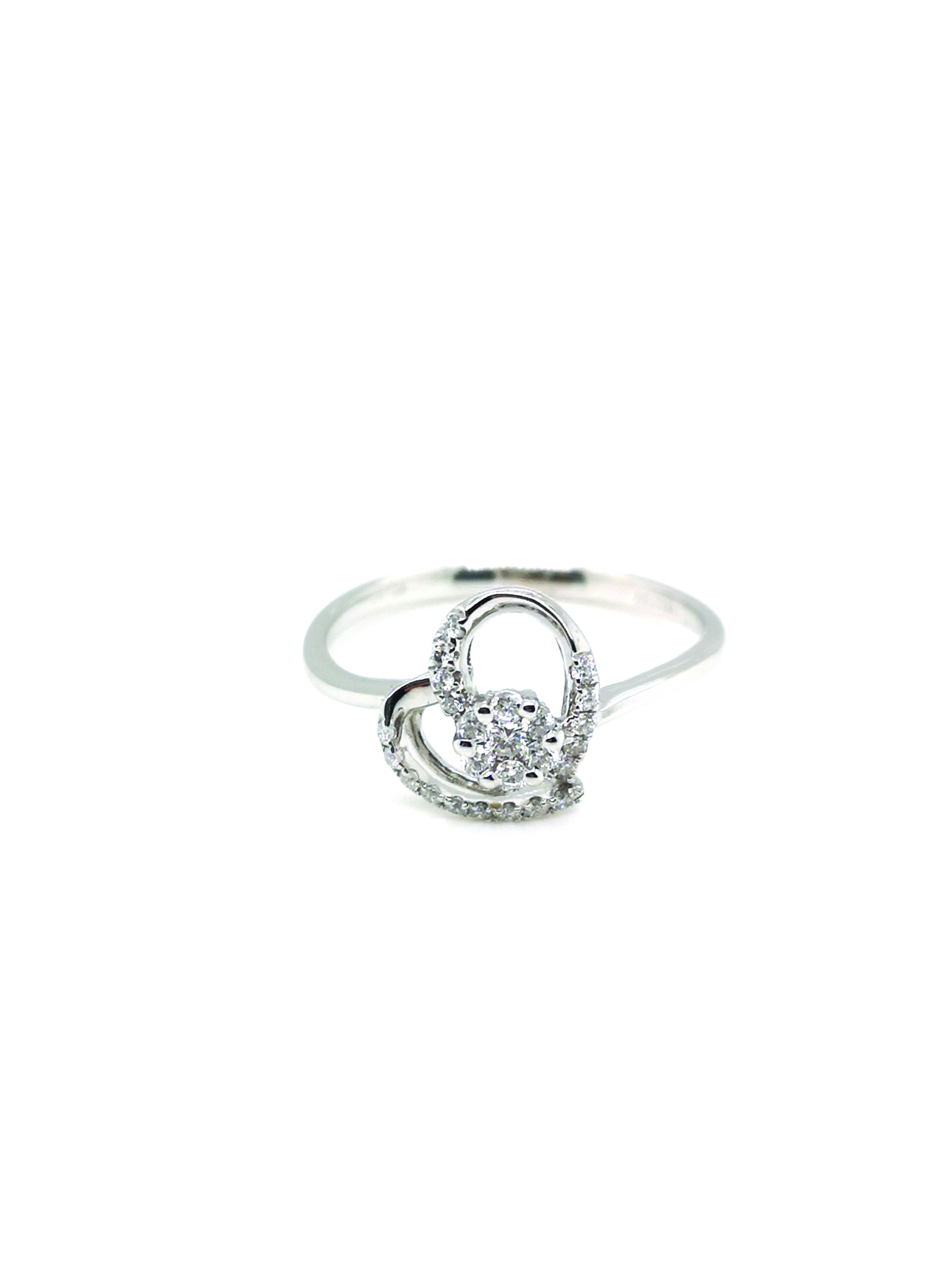 18K White Gold Diamond Ring - ValueMax Jewellery