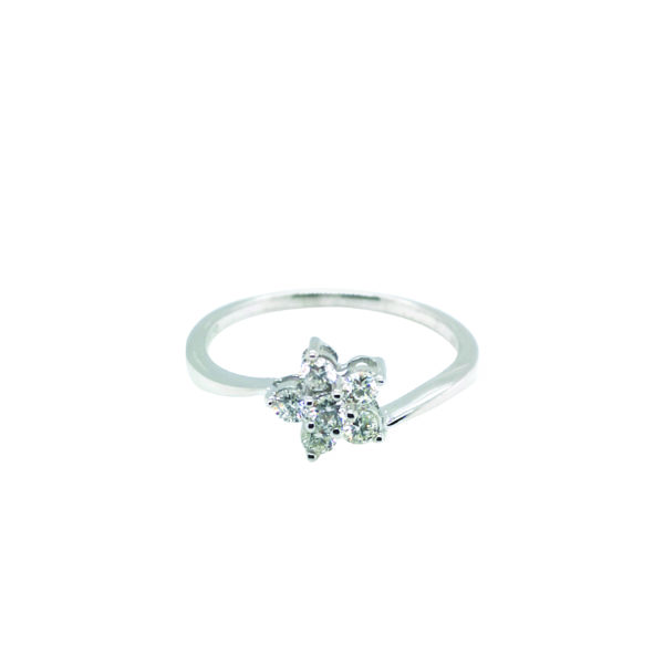 18K White Gold Diamond Ring