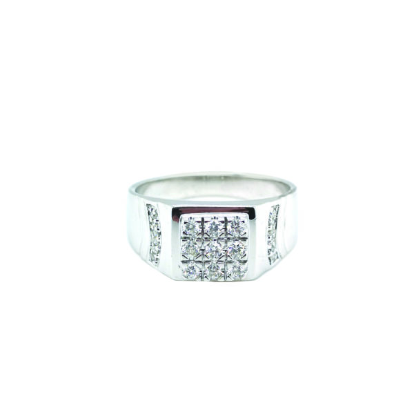 18K White Gold Diamond Ring