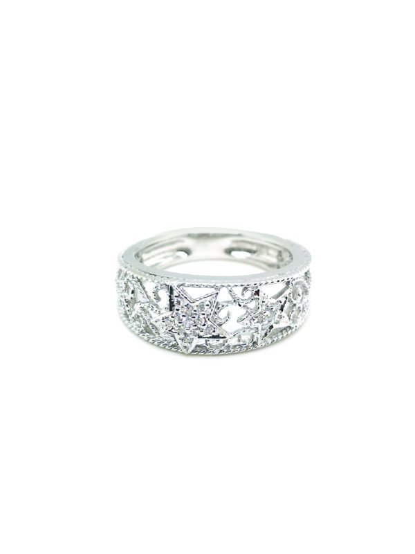 18K White Gold Diamond Ring